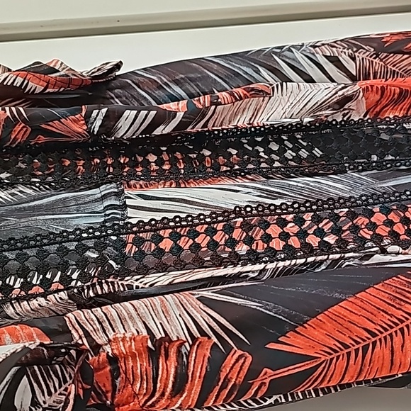 Duster - Picture 2 of 3